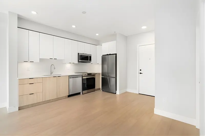 409 19825 54 AVENUE - photo 3 of 20