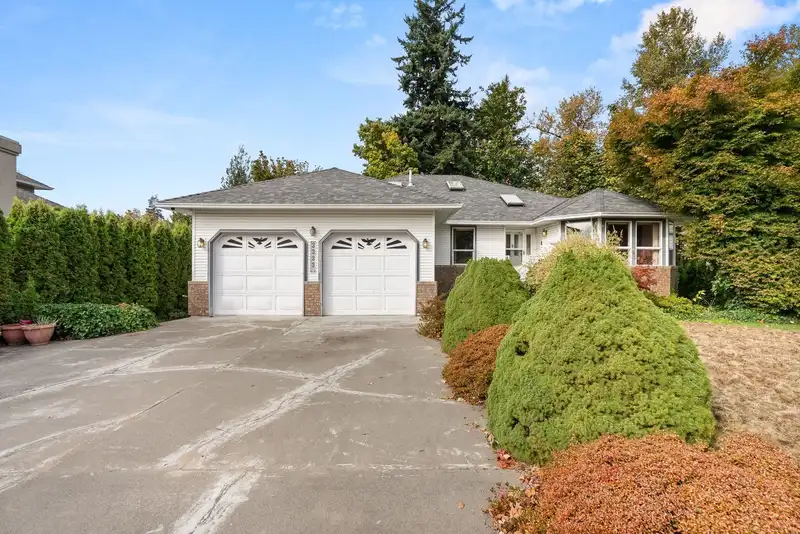 3333 FIRHILL DRIVE - photo 1 of 40