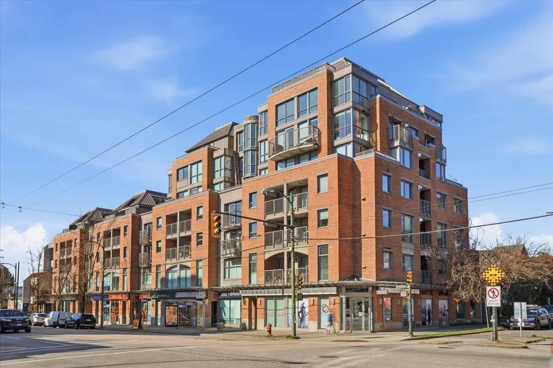 202 2483 YEW STREET - photo 1 of 25