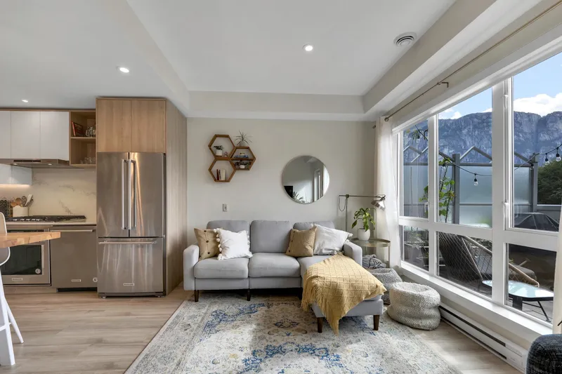 448 38362 BUCKLEY AVENUE - photo 2 of 21