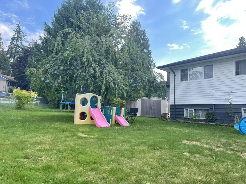 14920 KEW DRIVE - photo 3 of 25