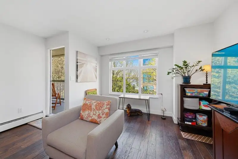 411 1125 GILFORD STREET - photo 4 of 33