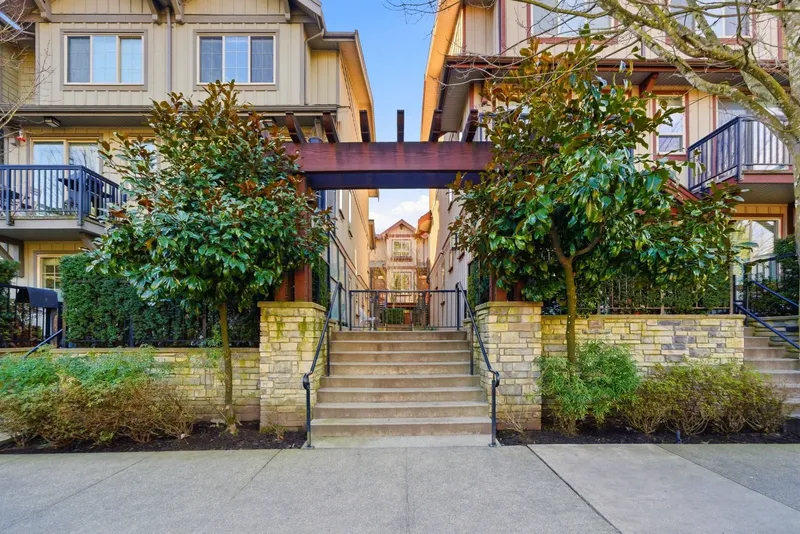 54 433 SEYMOUR RIVER PLACE - photo 4 of 25