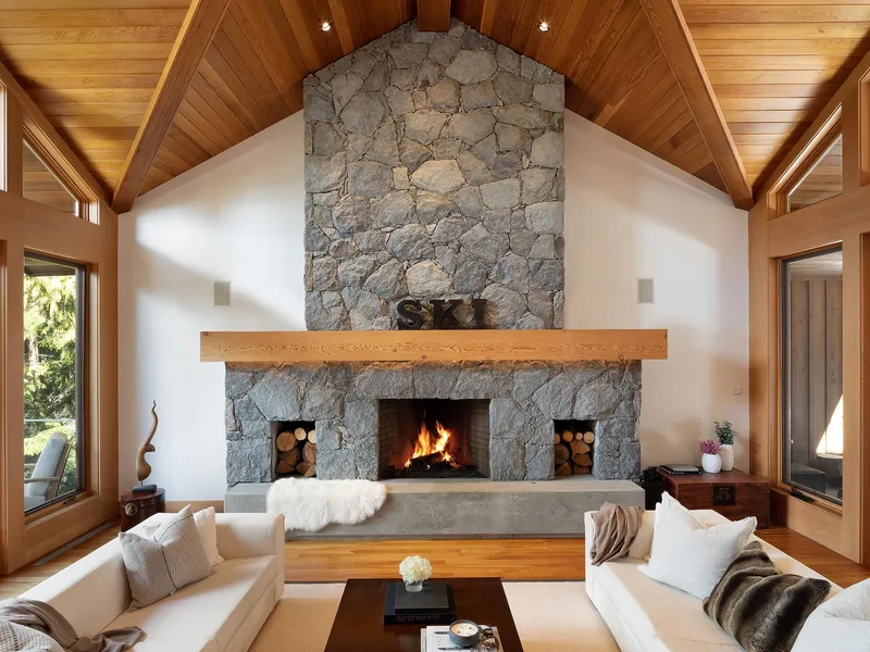 4673 BLACKCOMB WAY - photo 4 of 25