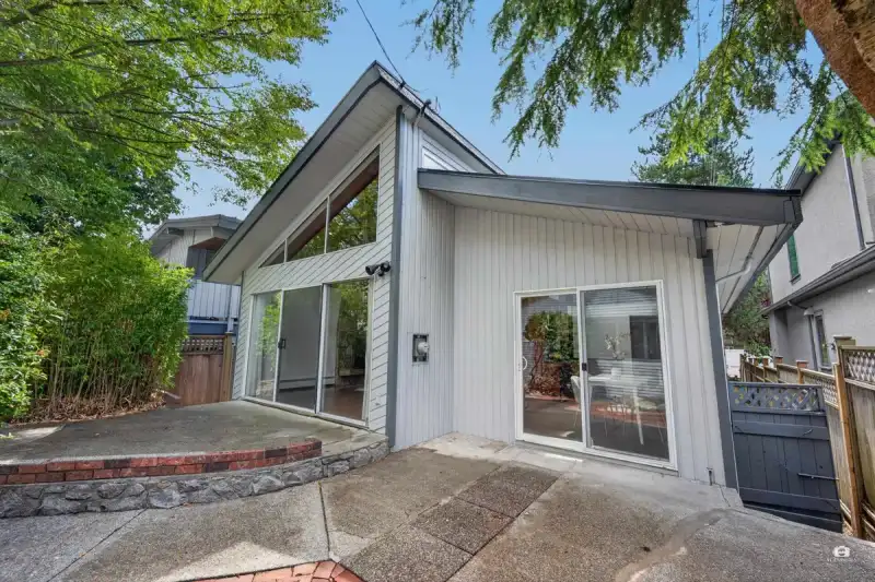 3771 W 30TH AVENUE - photo 1 of 37