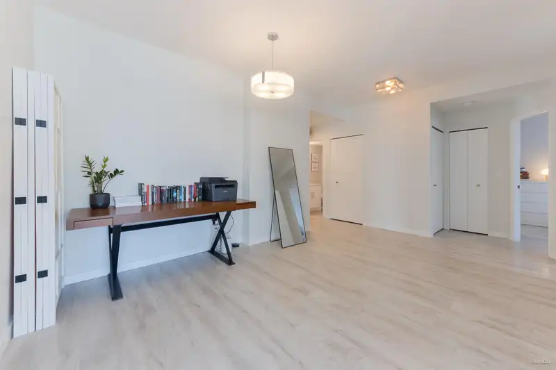 1603 6240 MCKAY AVENUE - photo 3 of 20