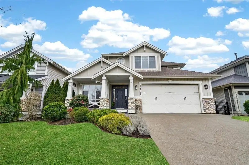 24033 106TH AVENUE - photo 1 of 40
