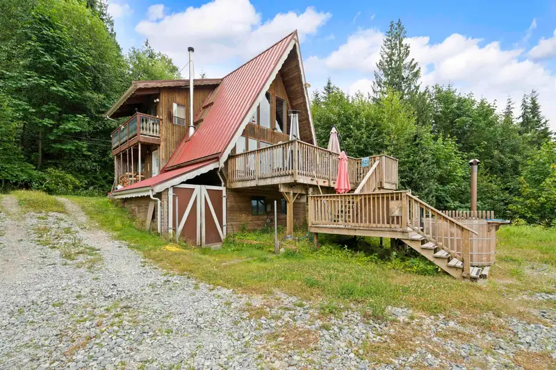 12151 CAMPBELL STREET - photo 1 of 17