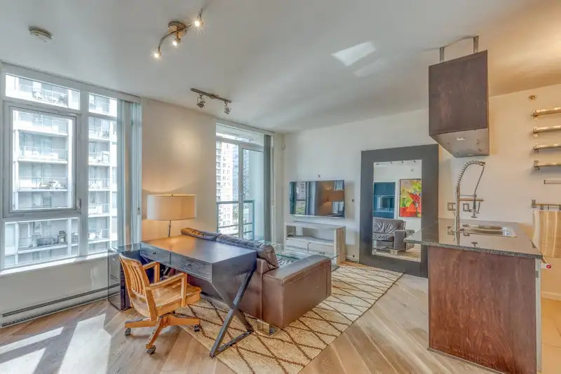 1408 1001 HOMER STREET - photo 3 of 24