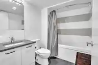 209 1519 CROWN STREET - thumbnail 16