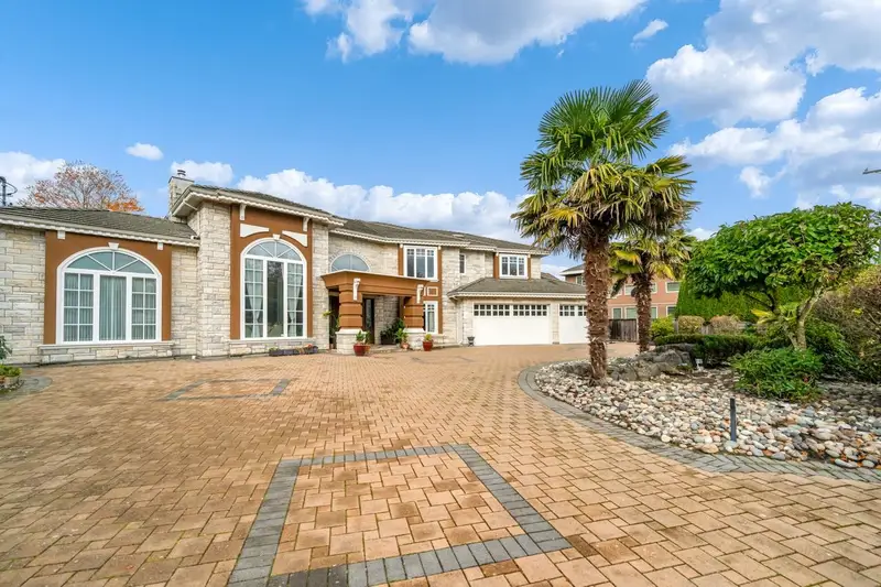 7351 GRANDY ROAD - photo 2 of 25