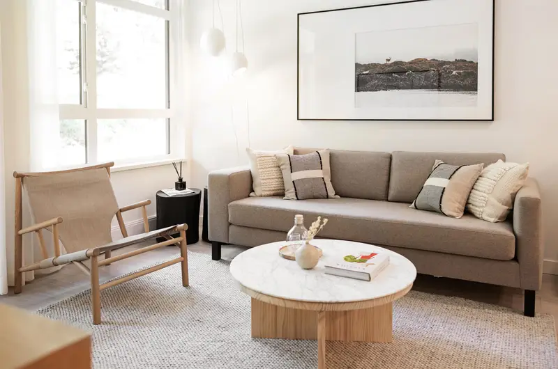 203 968 LYTTON STREET - photo 1 of 13