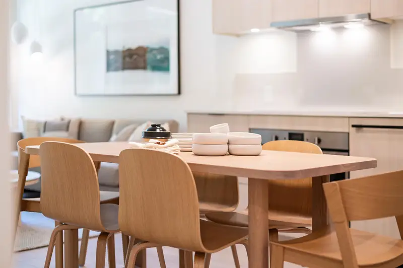 203 968 LYTTON STREET - photo 4 of 13