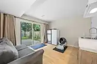 34 2719 ST. MICHAEL STREET - thumbnail 14