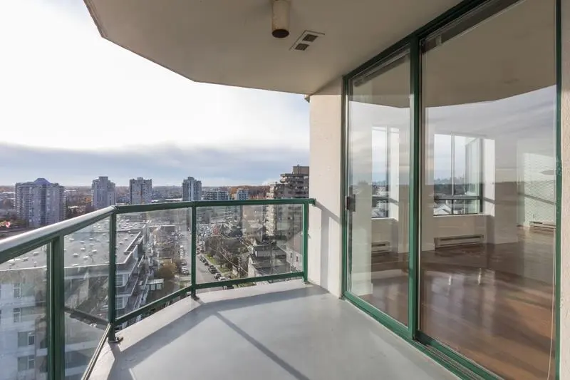 803 121 TENTH STREET - photo 4 of 25