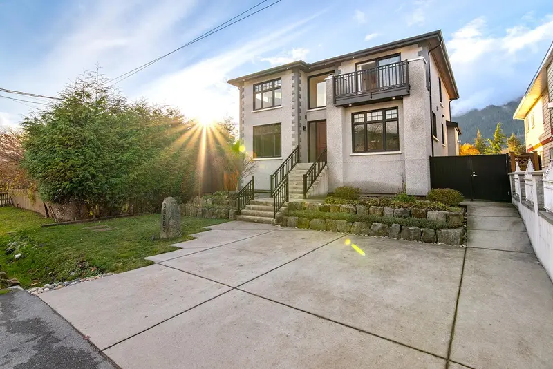 38883 BRITANNIA AVENUE - photo 2 of 25