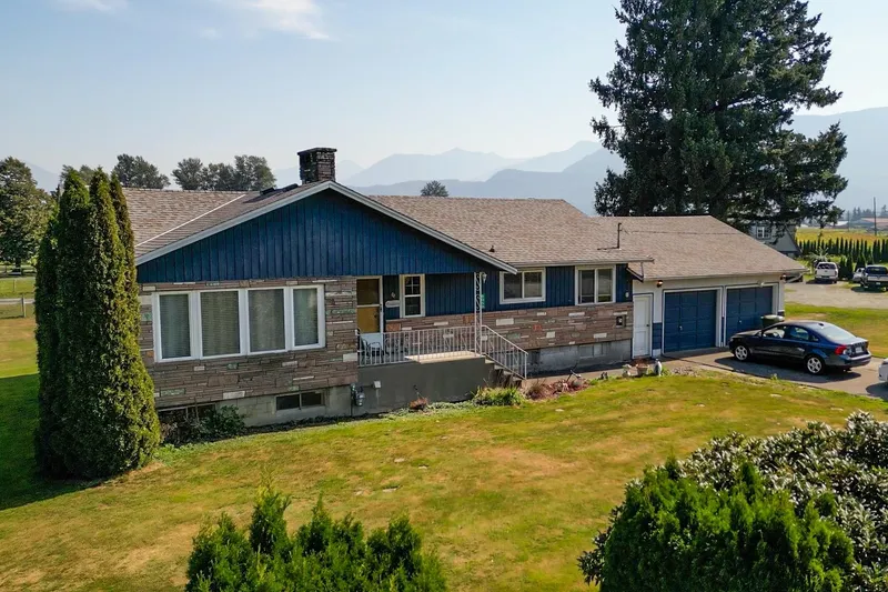 6050 CHADSEY ROAD - photo 3 of 25