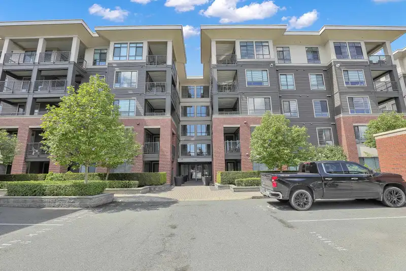 301 33540 MAYFAIR AVENUE - photo 1 of 38