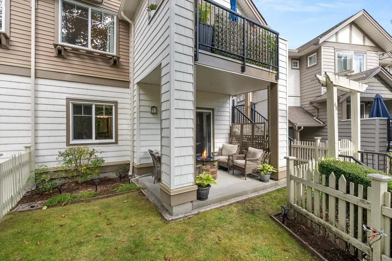 68 4401 BLAUSON BOULEVARD - photo 4 of 25