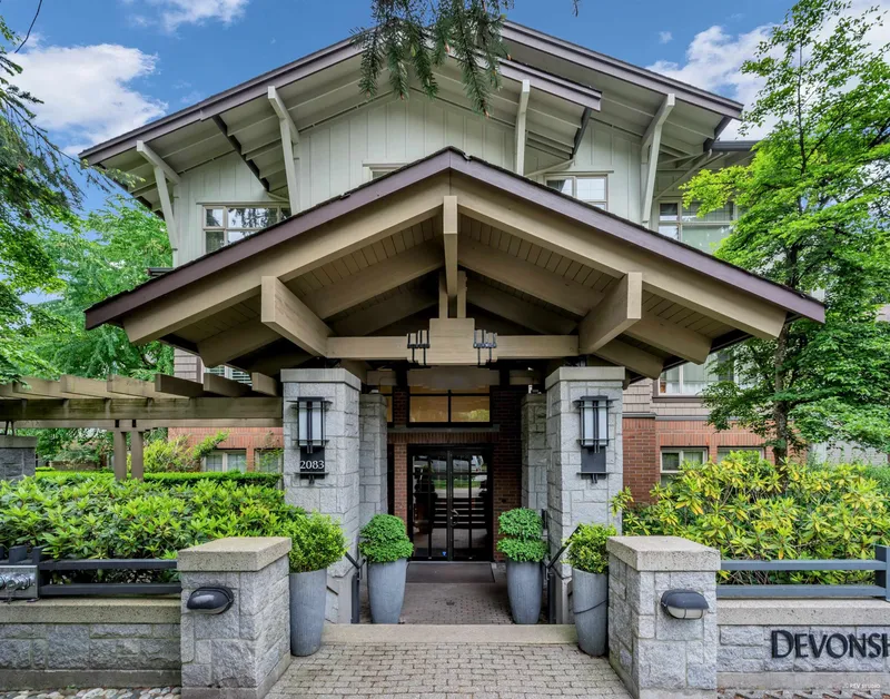 307 2083 W 33 AVENUE - photo 1 of 25