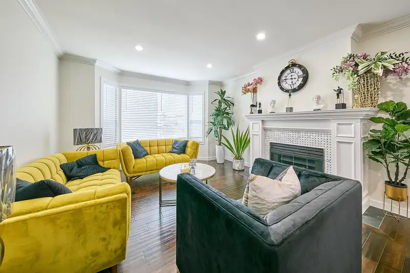 11682 230B STREET - photo 3 of 34
