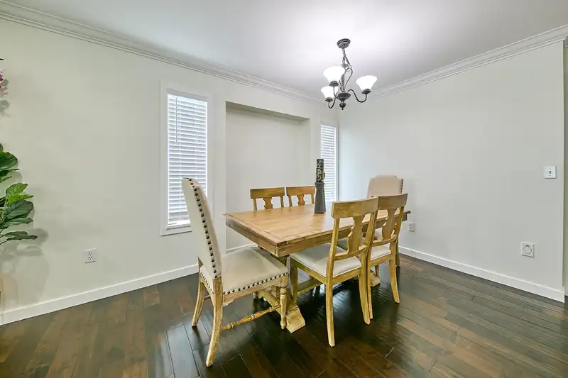 11682 230B STREET - photo 4 of 34