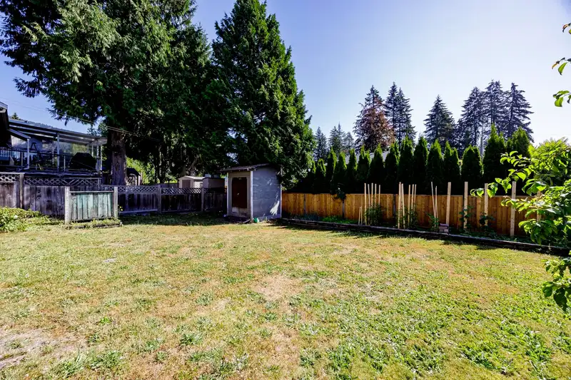 3058 WILLIAM AVENUE - photo 2 of 40