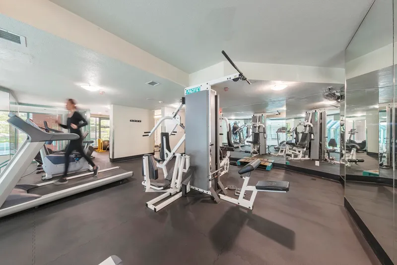 2010 939 HOMER STREET - photo 2 of 25