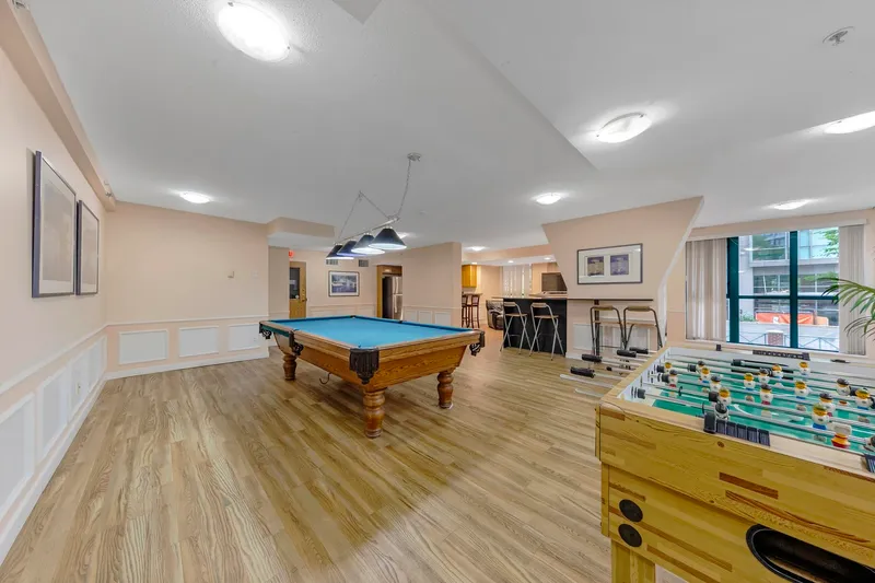 2010 939 HOMER STREET - photo 3 of 25