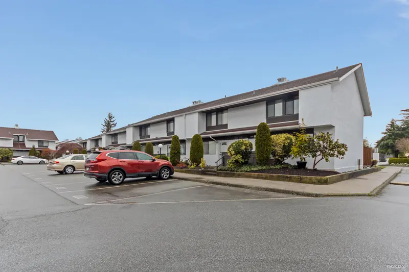 538 9651 GLENDOWER DRIVE - photo 3 of 25