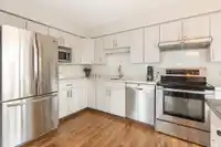 203 3170 GLADWIN ROAD - thumbnail 15