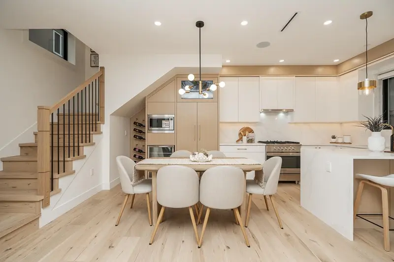 1 150 E 51ST AVENUE - photo 3 of 25