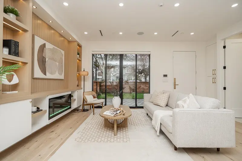 1 150 E 51ST AVENUE - photo 4 of 25