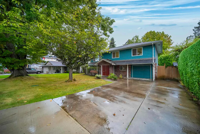 11700 KINGFISHER DRIVE - photo 3 of 25