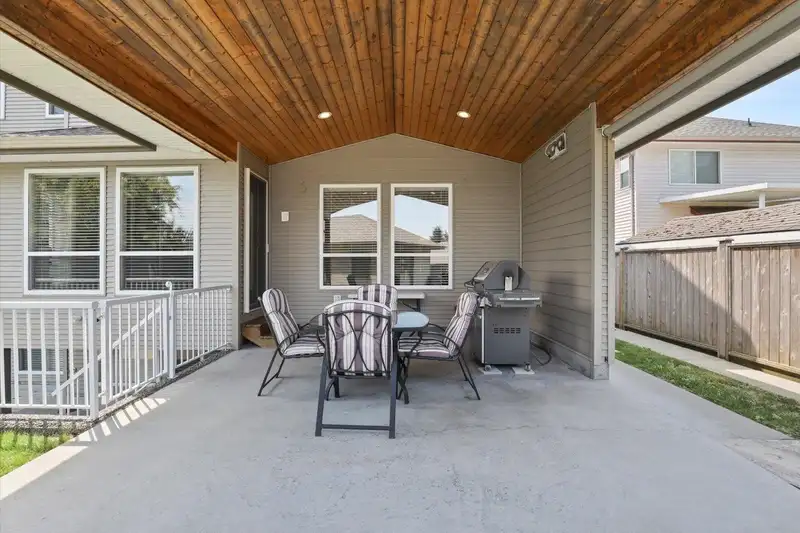 30687 STEELHEAD COURT - photo 4 of 40
