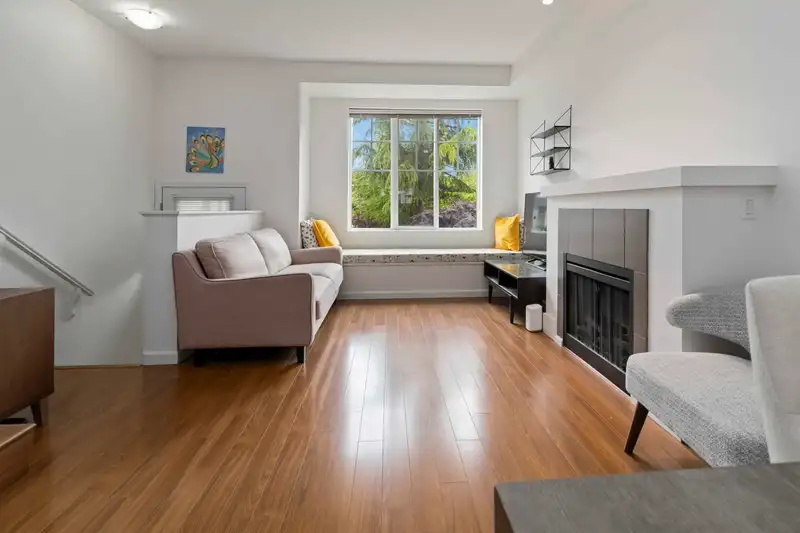 46 7331 HEATHER STREET - photo 4 of 23