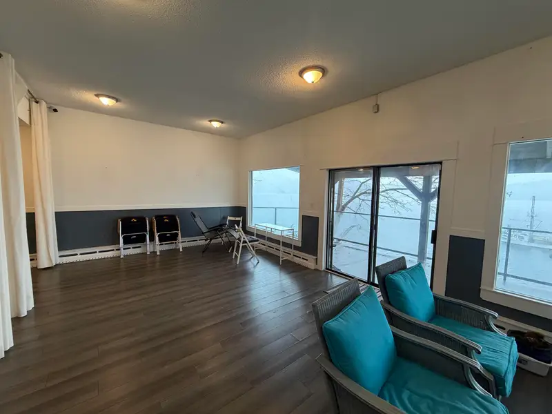 418 MARINE DRIVE - photo 4 of 16