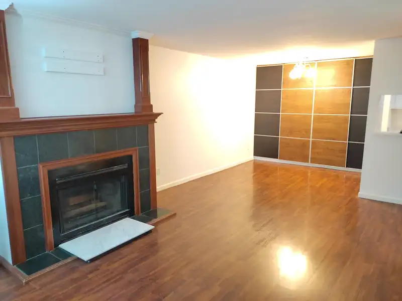 112 7751 MINORU BOULEVARD - photo 1 of 40