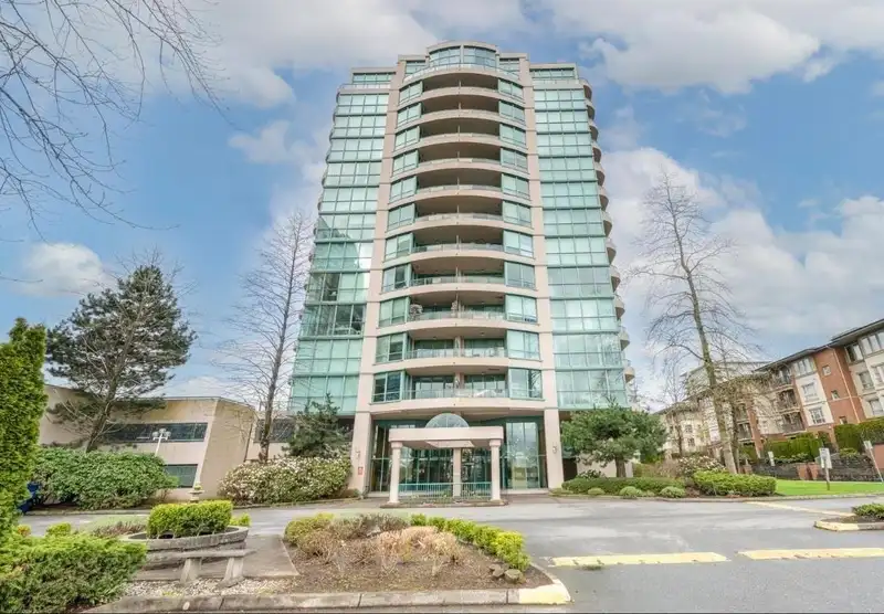 703 8871 LANSDOWNE ROAD - photo 1 of 17