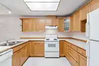 310 11609 227 STREET - thumbnail 28