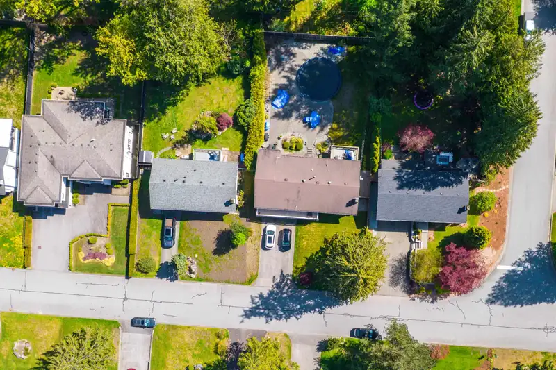 2959 PINNACLE STREET - photo 2 of 33