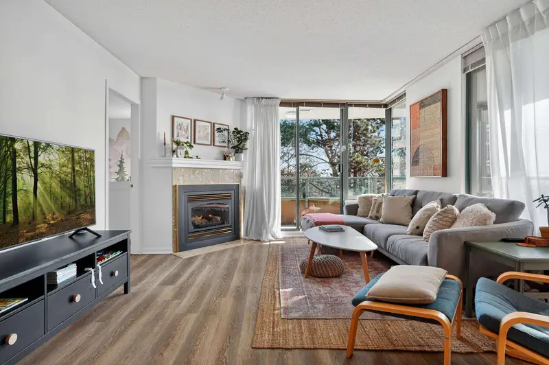 410 7288 ACORN AVENUE - photo 1 of 19