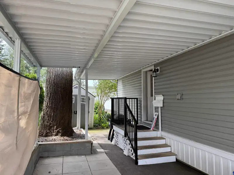 9 24330 FRASER HIGHWAY - photo 4 of 33