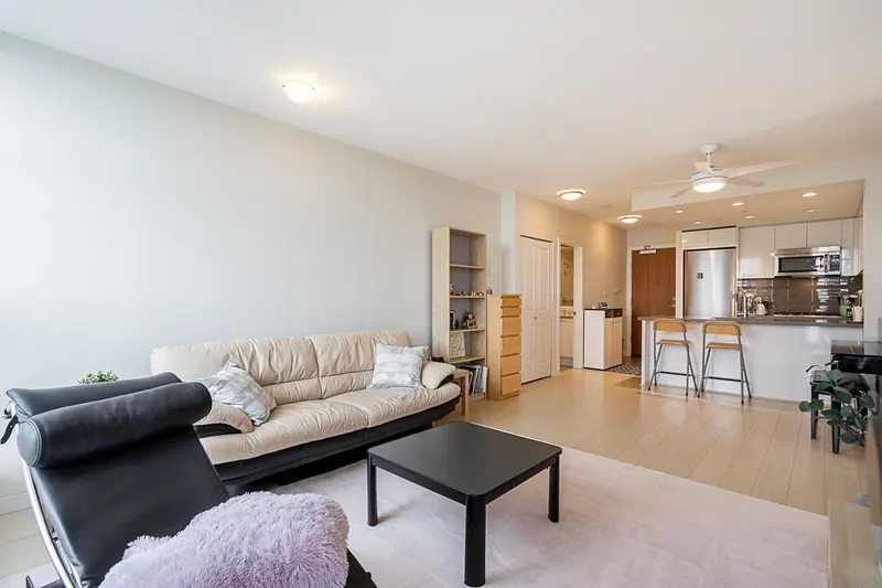 3108 4880 BENNETT STREET - photo 4 of 13