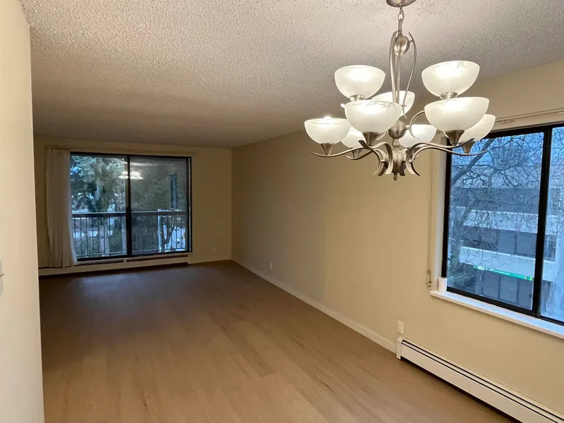 302 5500 COONEY ROAD - photo 3 of 10