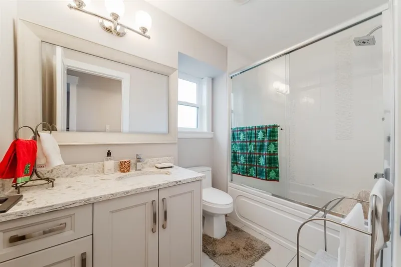 7299 194A STREET - photo 4 of 6