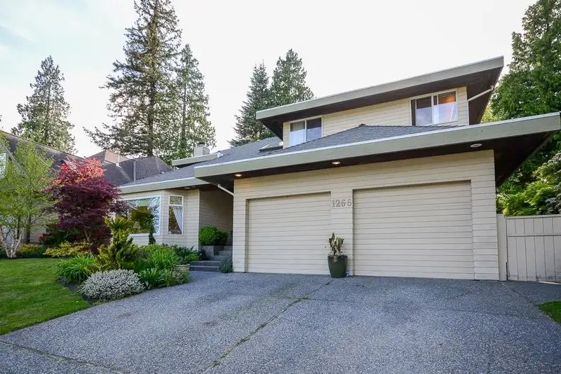 1266 PACIFIC DRIVE - photo 3 of 40