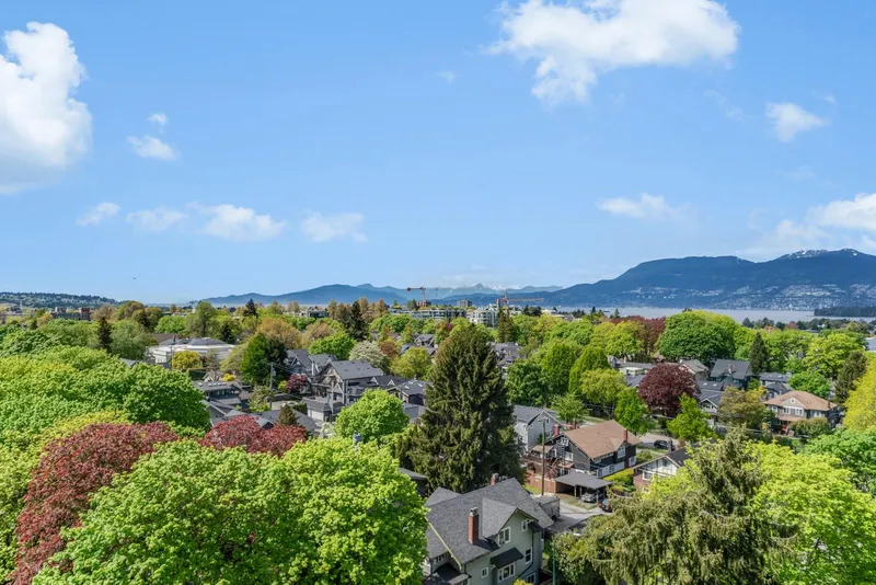 1000 1788 W 13TH AVENUE - photo 2 of 25