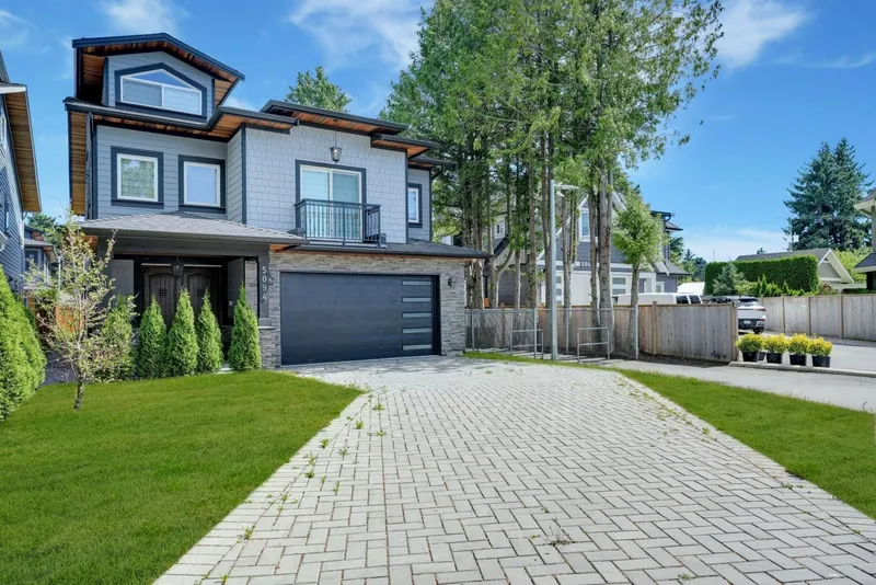 5094A BENTLEY DRIVE - photo 3 of 25