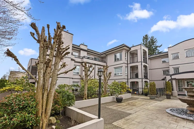 204 1533 BEST STREET - photo 3 of 25